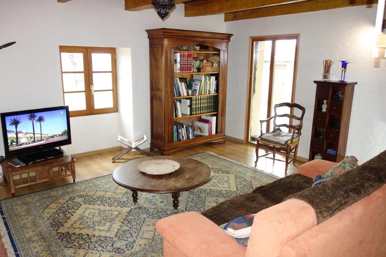 Maison Sur La Colline Cheminée Wifi Proche Thermes Hébergement de vacances Aubin (Aveyron)
